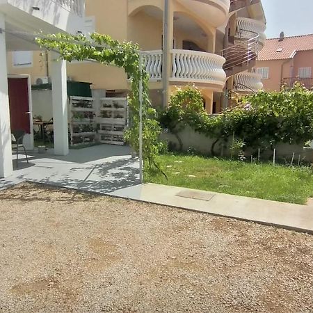 Apartman Ana Apartment Vodice Ngoại thất bức ảnh